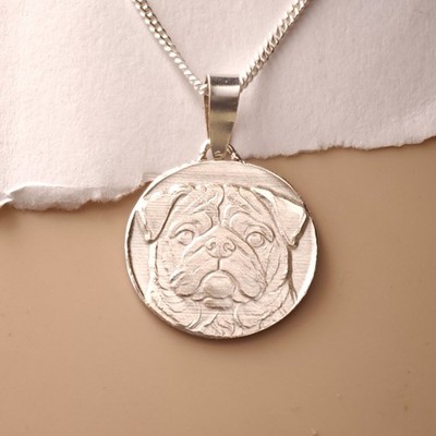 Mops Hund Halskette Sterlingsilber graviert Haustierliebhaber Geschenk handgefertigt UK personalisiert