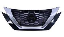 Nissan Juke 19- Front Grille Gloss Black With Chrome Moulding & Camera Hole