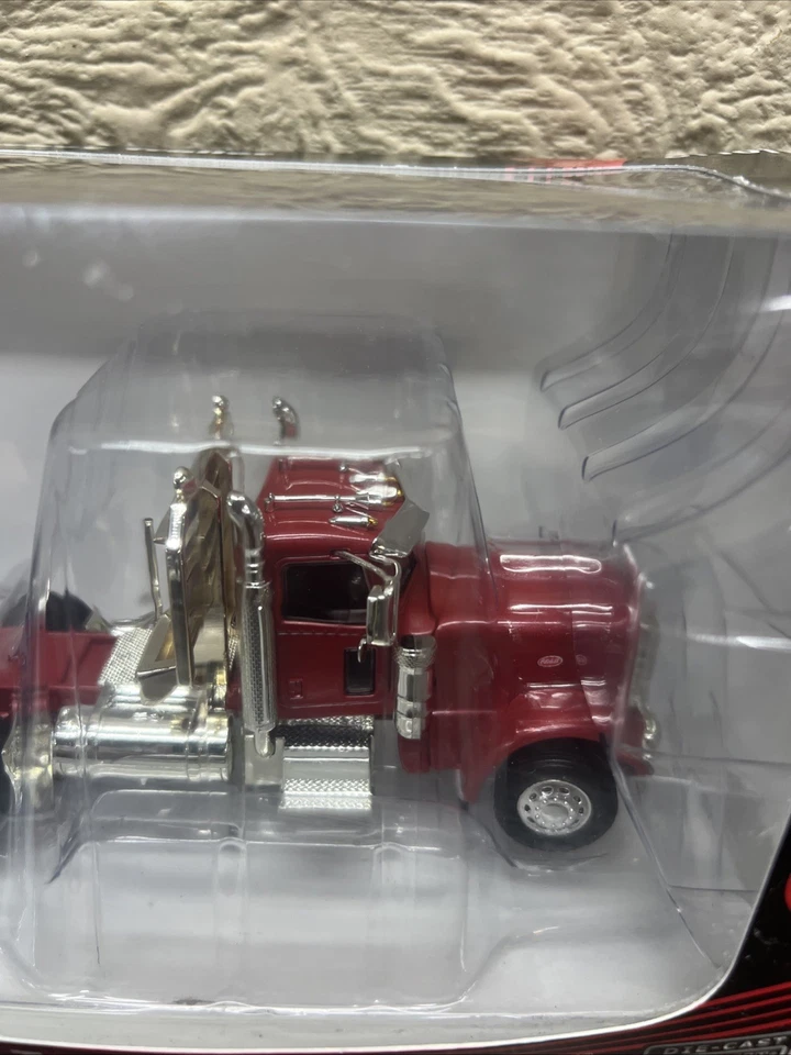 1:50 Norscot Black Peterbilt Tri-Axle with Lowboy Flatbed Equipment Trailer New - Image 3 of 4