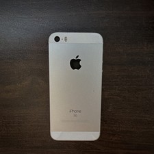 MINT CONDITION Apple iPhone SE 1st Gen. 32GB - ALL COLORS Unlocked