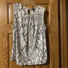 JONES NEW YORK Women's Lightweight Stretch Polyester Tank Top Pleat Front Size L