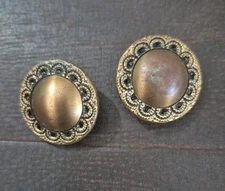 2 (two) Vintage metal shank buttons with a decorative filigree pattern