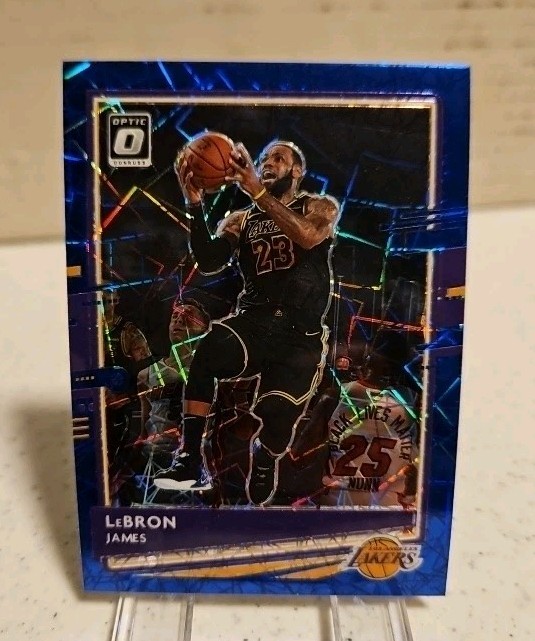 LeBron James 2020-21 Panini Donruss Optic Blue Velocity #13