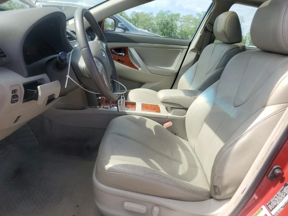 Used Upper Grille fits: 2010 Toyota Camry upper XLE Upper Grade B Foto 4 de 4