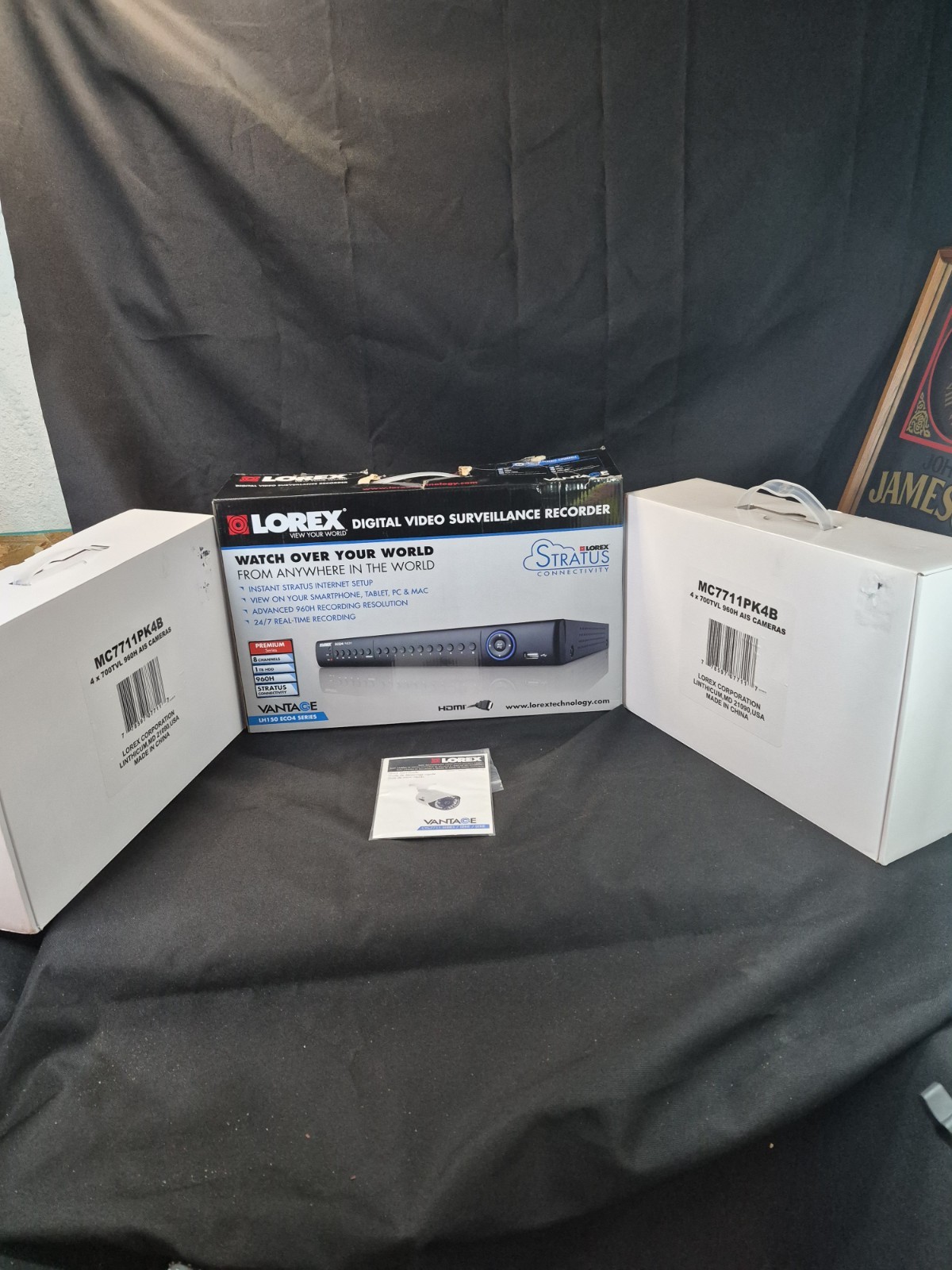 Lorex 960H 8CH DVR Surveillance 1TB HDD & 8 700TV Cameras NEW! Security Camera 