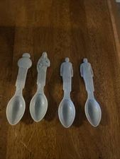 General Mills Star Wars Last Jedi LOT OF 4 Color Changing Spoons Chewbacca BB-8