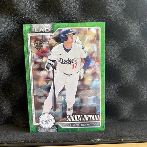 2026 Topps Shohei Ohtani Green Diamante 38/99 Dodgers MVP #200