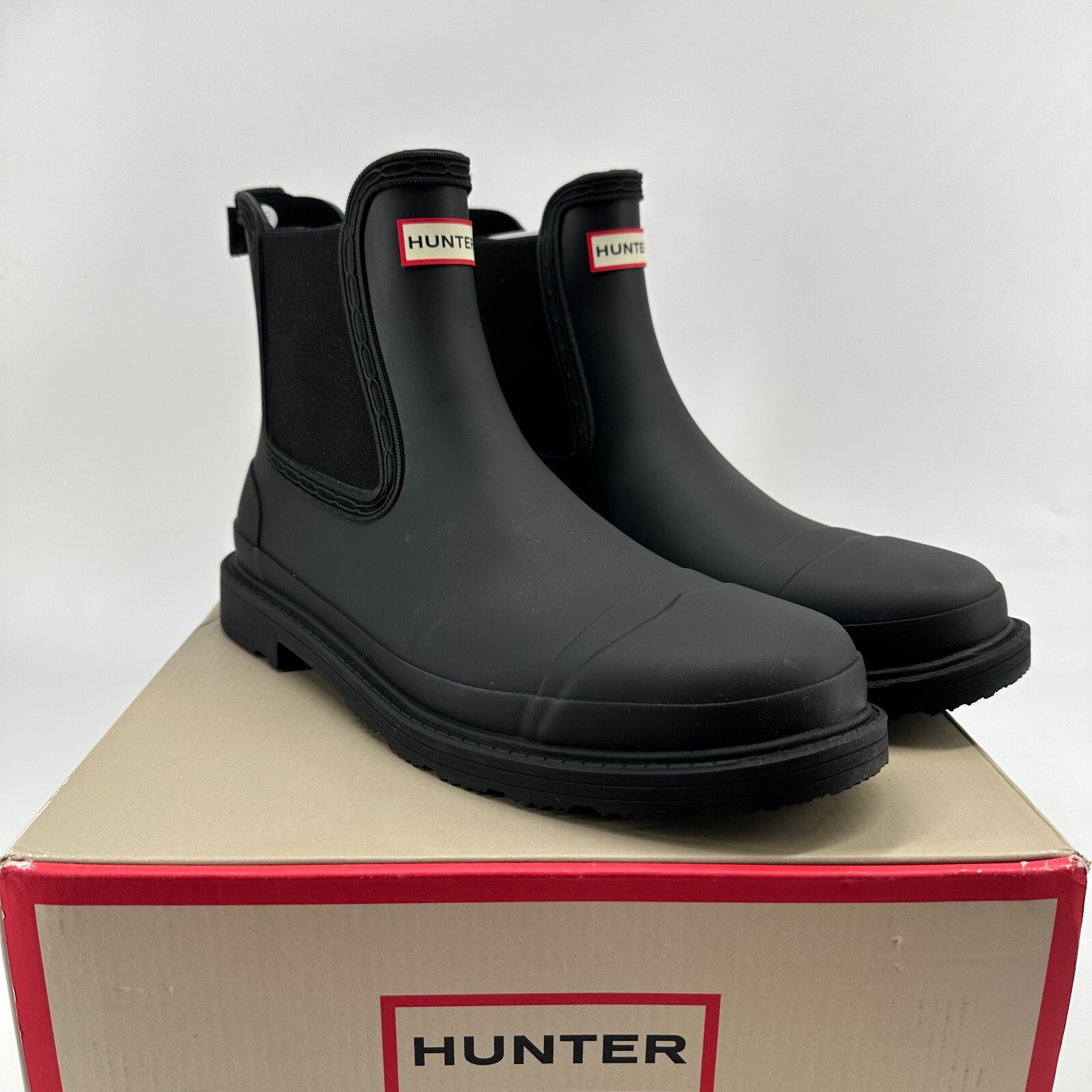 Hunter Commando Black Chelsea Boots for Women Size 11 M Round Toe Pull On-image
