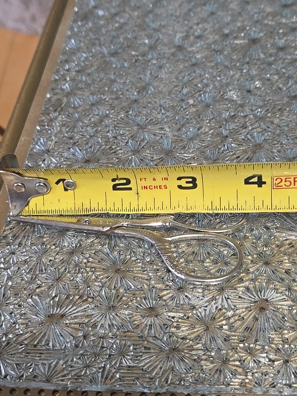 Vintage Small Ornate Embroidery Sewing Scissors USA