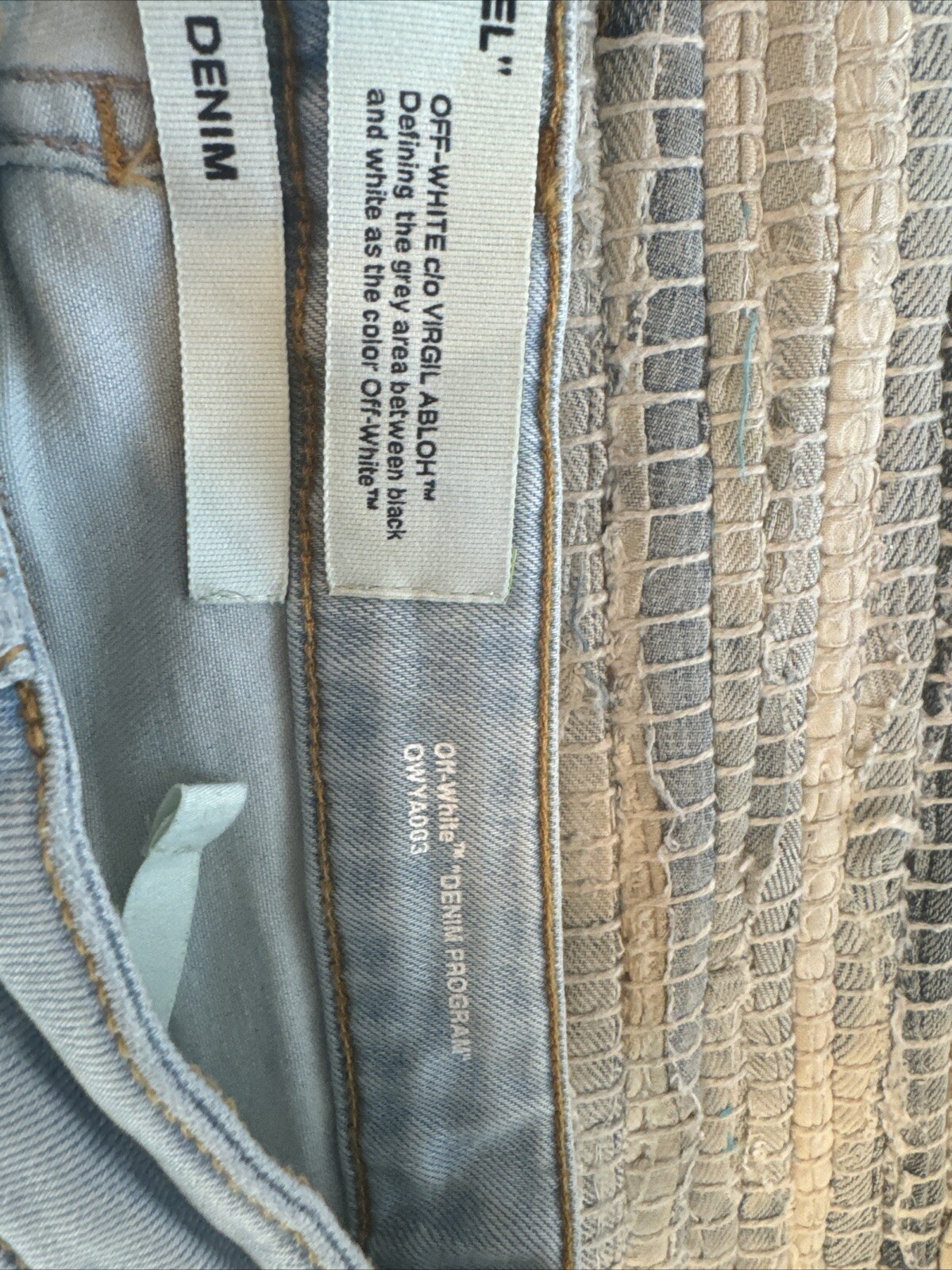 Off White Jeans - image 3