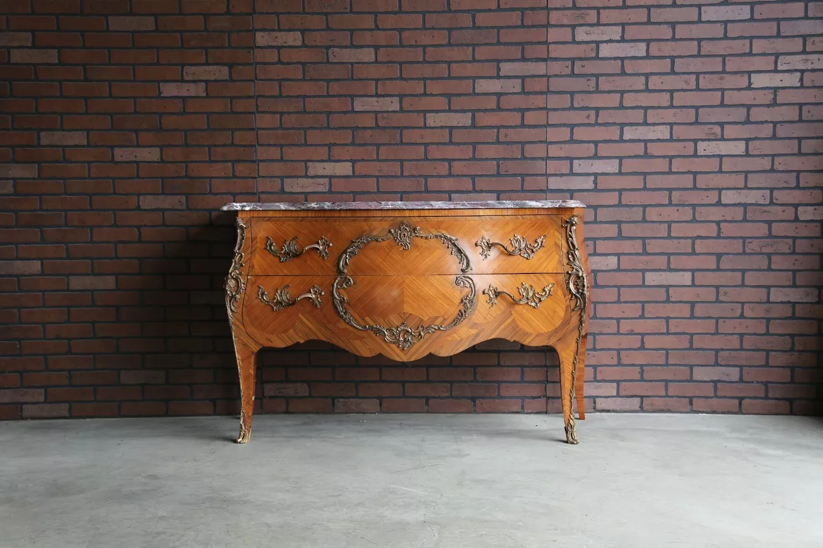 French bombe sale chest