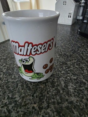 Malteser Tasse - Made in England - sehr guter Zustand. FROSCH & BÄR. VON CHURCHILL.  vintage