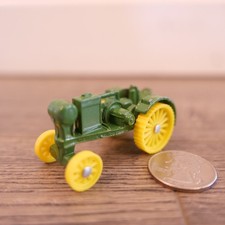 Vintage Ertl Diecast John Deere Waterloo Boy 1/64 Scale Toy Tractor 2