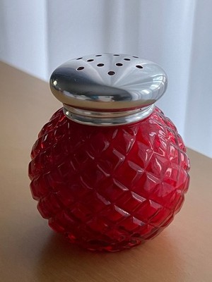 AVON ELEGANCE POWDER SACHET / 60s/70s-Design / rot / geschliffenes Glas / uralt