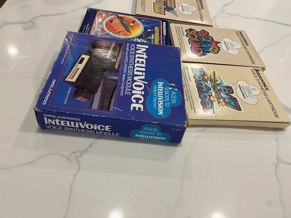 Vintage Intellivision Intellivoice Voice Synthesis Module 3330 + 4 Games - Image 2 of 4