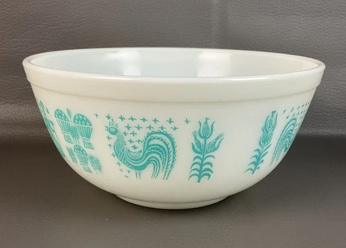 Vintage Pyrex Turquoise Amish Butterprint Mixing Bowl  2 1/2  Quart #403