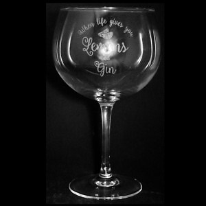 Animo Glas - SANDGESTRAHLTER FRIES GIN BALLONGLAS - Neuheit - Life Gives you Zitronen