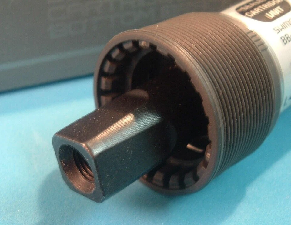 Shimano BB-UN52 Sealed Cartridge Square Taper NEW/NOS Bottom Bracket-73x118MM- - Image 2 of 4