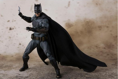 Justice League S.H. Figuarts Action Figure Batman 15 cm