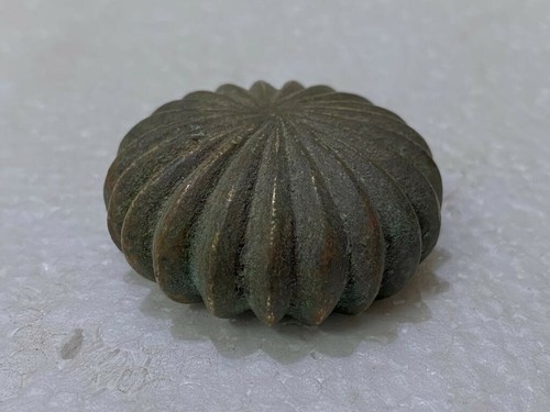 OLD VINTAGE PRIMITIVE BRONZE MELON SHAPE 3PC OPIUM WEIGHT MEASUREMENT SEER SCALE - Picture 9 of 12
