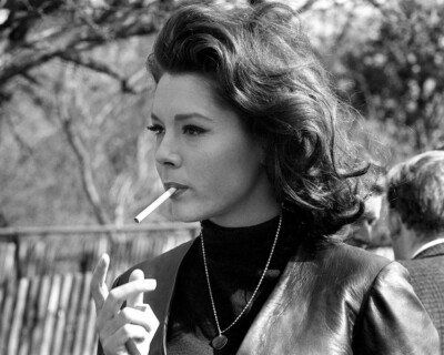 Diana Rigg Smoking Cigarette Rare The Avengers 16x20 Canvas Giclee