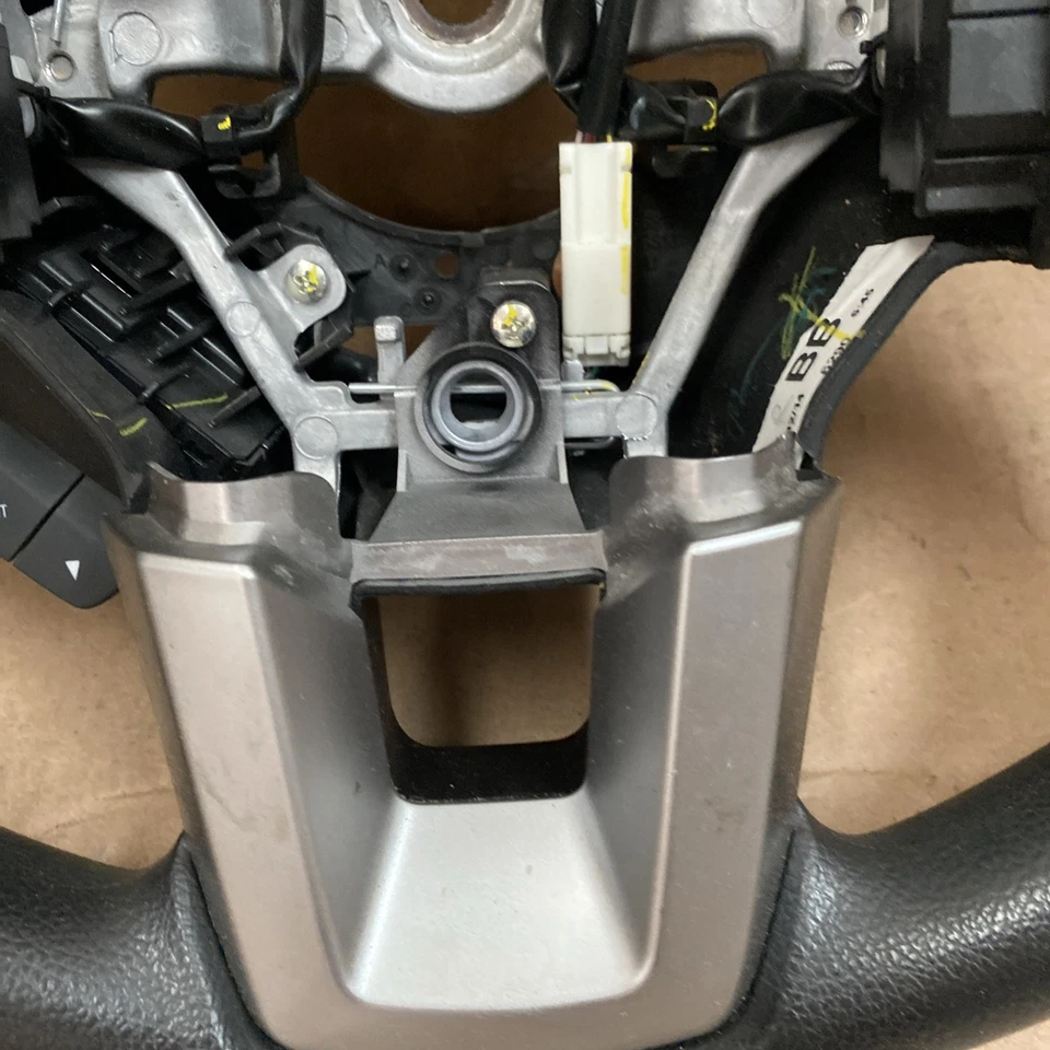 2015 2016 2017 Subaru Legacy Steering Column Wheel With Paddle 0006 - Image 4 of 4