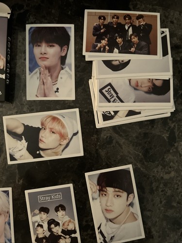 Stray Kids JAPAN Official Photocard PC 30 Post Cards Original - Picture 8 of 8