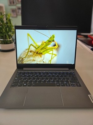 Notebook Lenovo G4+ 14'' pollici 8GB DDR4, Intel i5 12 ,256GB ssd Full HD 16:10
