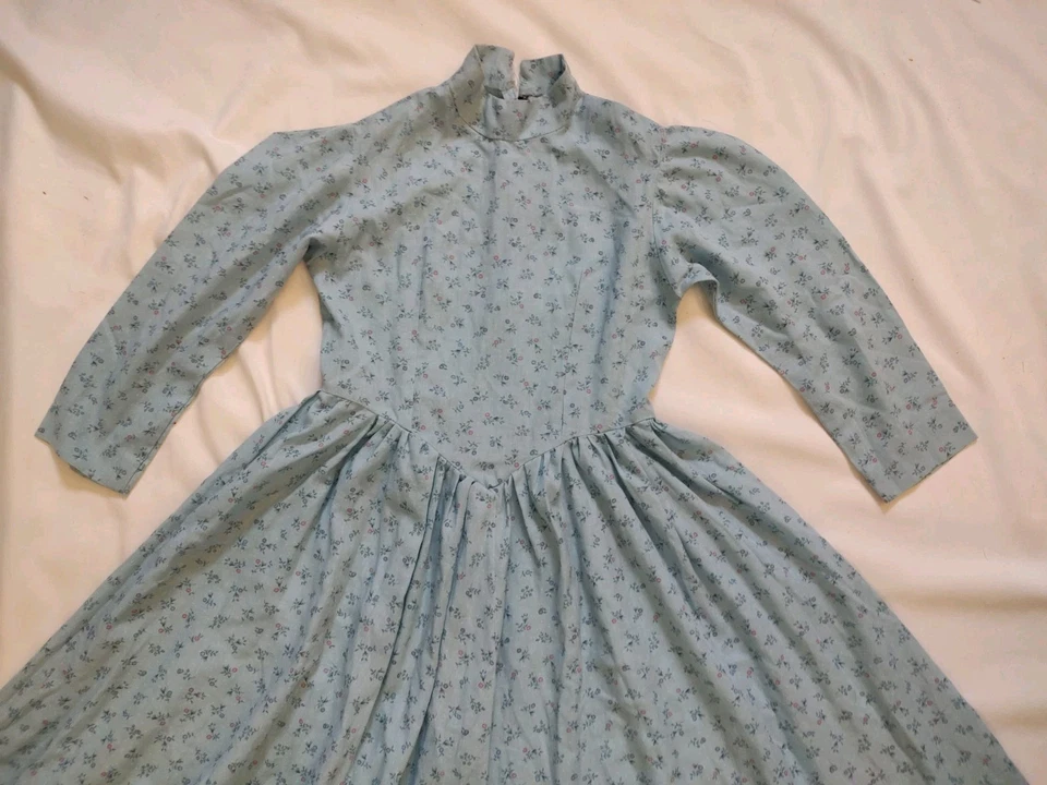 80s 90s Vintage Dress Prairie Country Girls Cornflower Blue Floral Mock Neck 6/7 - Image 2 of 4