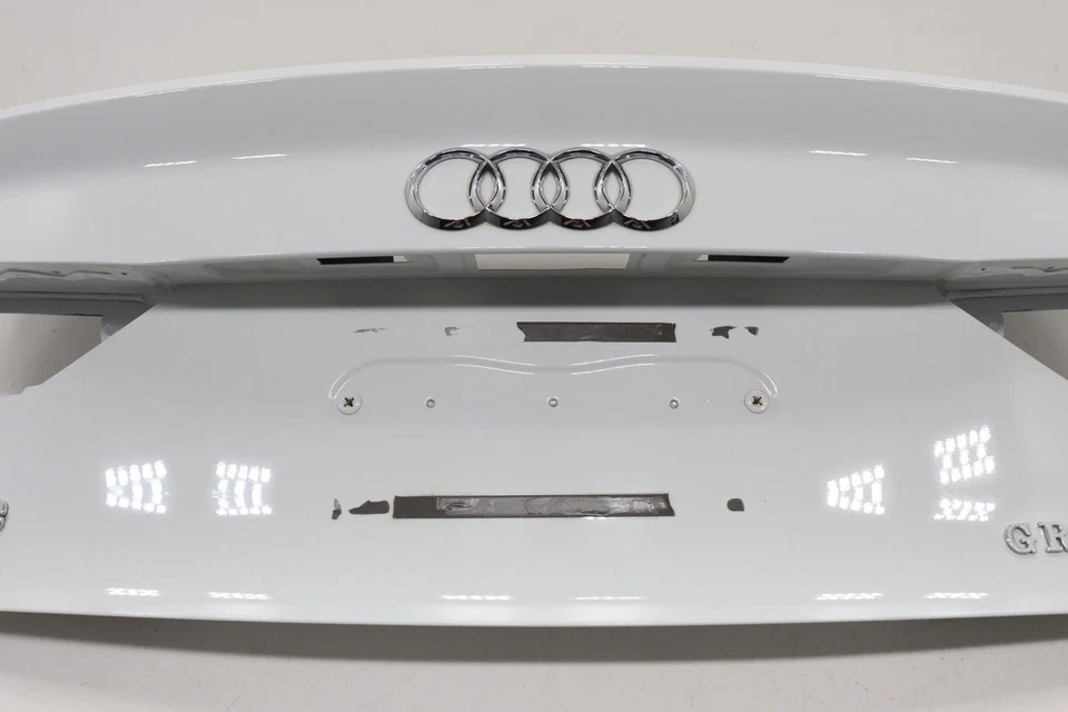 Audi A3 2015 2016 2017 2018 2019 2020 maletero/tapa/portón trasero Foto 4 de 4