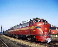 PENNSYLVANIA RAILROAD E-8AA PINSTRIPE TRAIN PHOTOGRAPH PHOTO PRINT