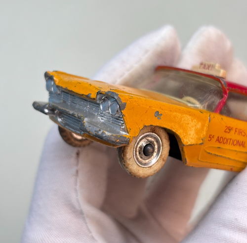 DINKY TOYS MECCANO AUTO ORIGINALE VINTAGE TAXI PLYMOUTH PLAZA 1/43 - NO BOX !! - Foto 14 di 20