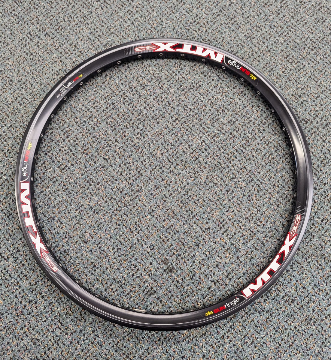 New Sun Rim MTX 33 24