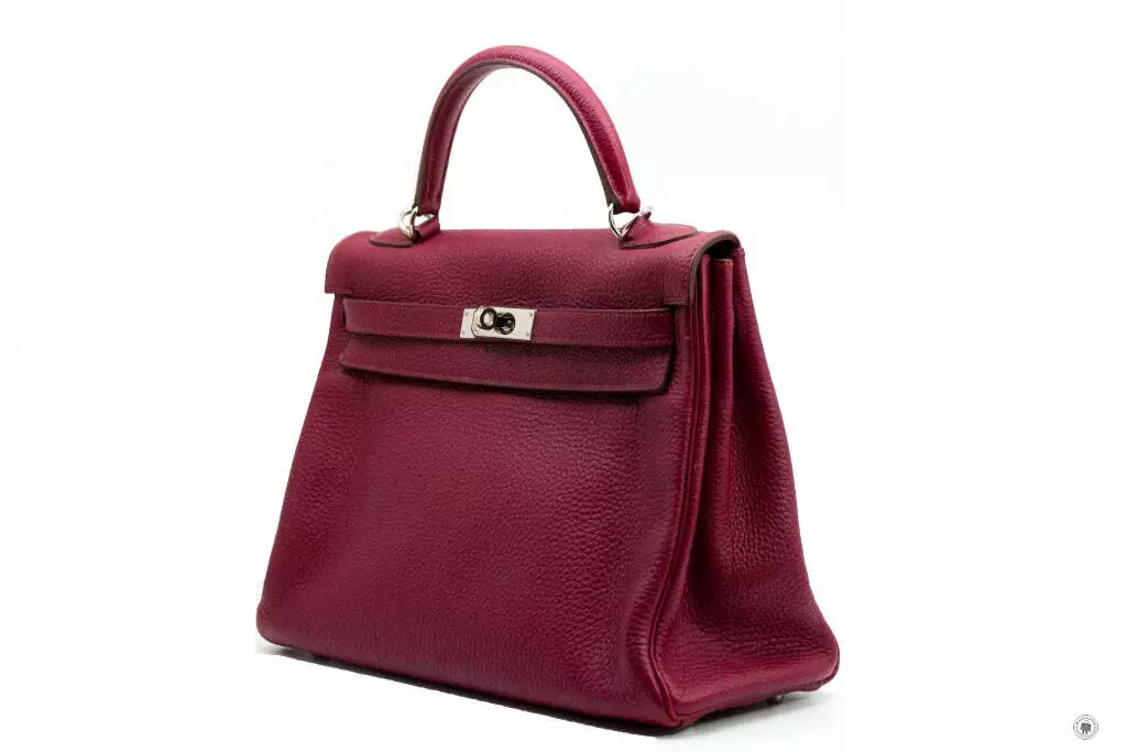 Hermes Kelly Rouge H Taurillon Clemence 32 Shoulder Bags