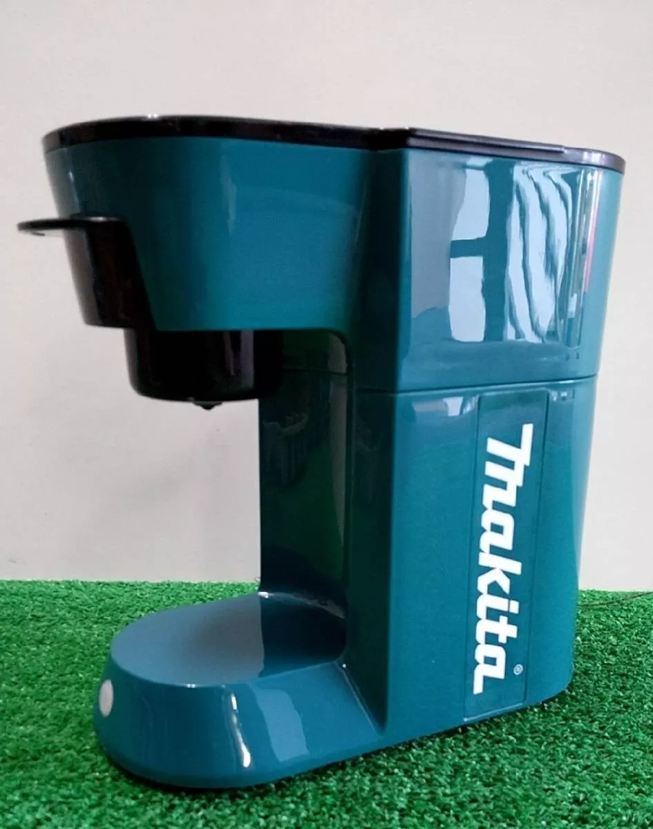 Makita cafetière rechargeable 18V CM500DZ corps SEULEMENT neuf sans batterie