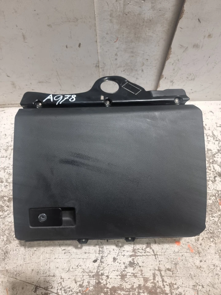 Guantera interior almacenamiento Volkswagen Passat delantera 2009 B6 3C2857097AQ Foto 2 de 4