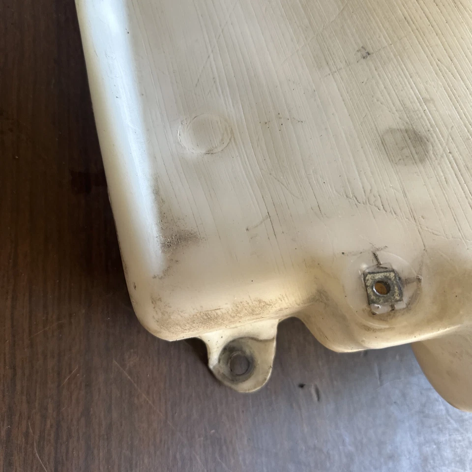 Chevrolet Blazer S10 S15 GMC Sonoma 1995-2004 tanque de depósito de refrigerante líquido fabricante original Foto 2 de 4