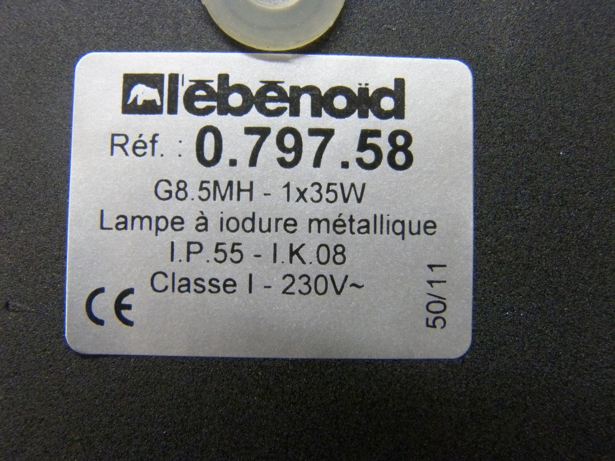 Bloc Hublot D'éclairage Extérieur Professionnel - Modèle Noir, Marque Legrand (Neuf)