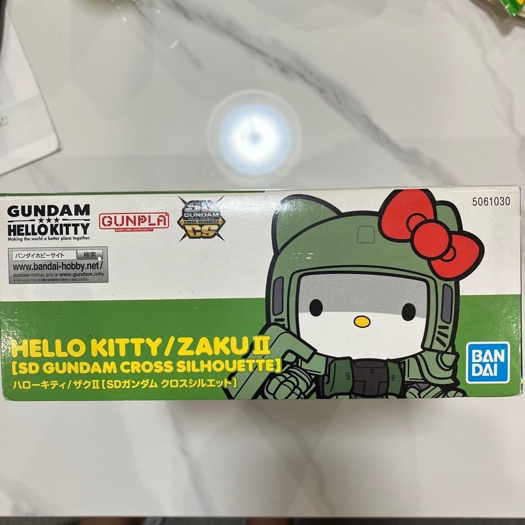 Bandai Hello Kitty Zaku II Model Kit SD Gundam Cross Silhouette