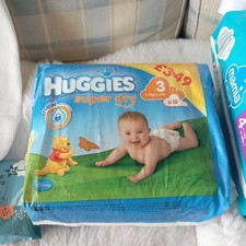 Konvolut Babyartikel Jungen 3-teilig Paisley Taufanzug, Windeln und Feuchttücher.