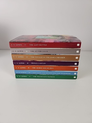 THE CHRONICLES OF NARNIA 7 Book Boxed Set (Paperback) by C. S. Lewis - Foto 6 di 22