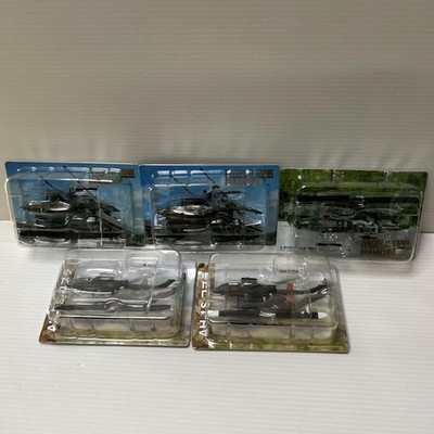 AH-1 Cobra Model Set 5 Pcs World Tank Museum & More Used,Various Sizes