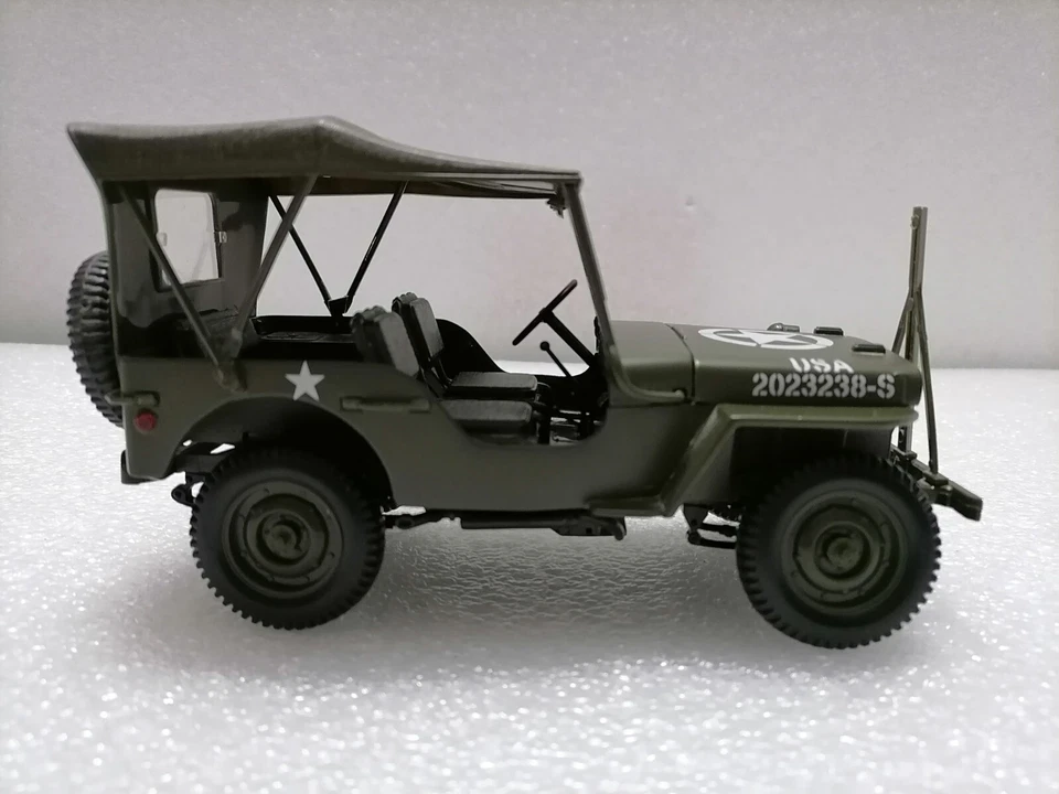 JEEP WILLYS U.S. Army  - Rare Vintage 1/18 Scale , Solido , France 1990s - Image 3 of 4