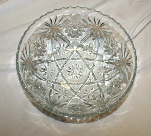 VTG Anchor Hocking Star of David Pressed Glass Serving Bowl Fruit Vegetable 8.5"