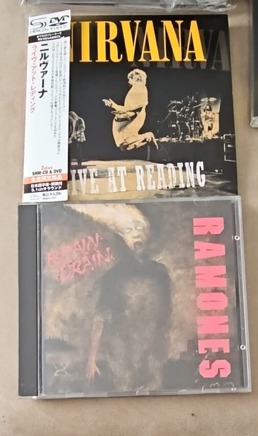 NIRVANA Live Reading w Inserts & RAMONES Brain Drain JAPAN