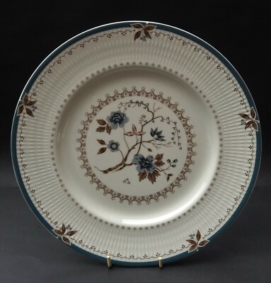 BONE CHINA ROYAL DOULTON OLD COLONY SPEISETELLER