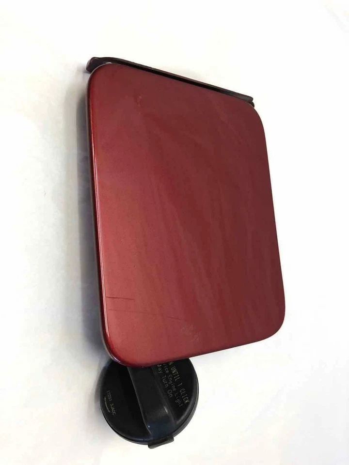 Cubierta de tapa de puerta del tanque de gasolina de llenado de combustible trasero Nissan Versa 2014-2017 Foto 2 de 4