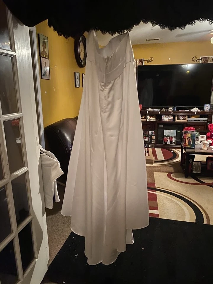 davids bridal wedding dress size 20 - Image 3 of 3