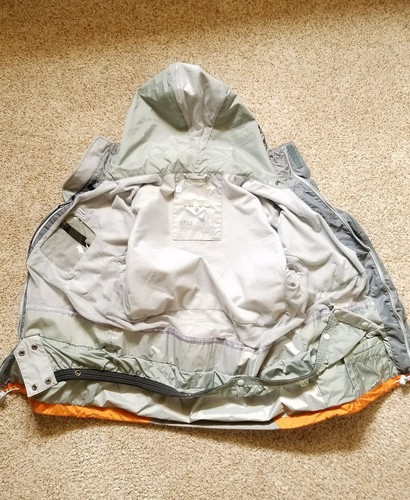 Foursquare Ski/Snowboard Jacket - Picture 2 of 4