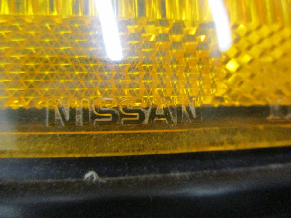 Nissan 200SX 1987 1988 lado del conductor izquierda esquina luz marcador lateral OEM Foto 4 de 4